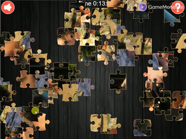Halloween Zombie Costume Jigsaw gameplay screenshot 1